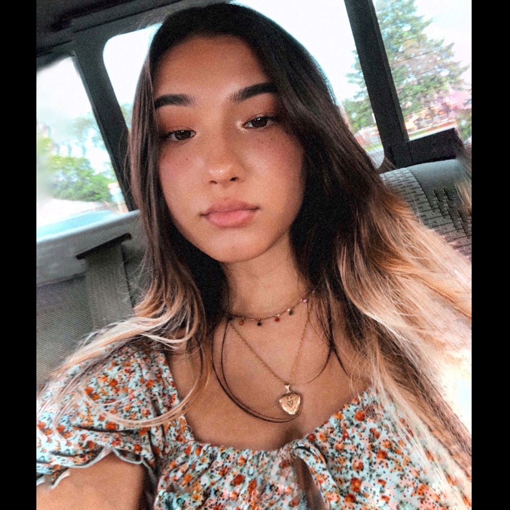 Meet your Posher, Kaylie